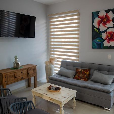 2Br/2Ba Condo 1 Block To Ocean! - Unit 3 Mazatlán Eksteriør billede