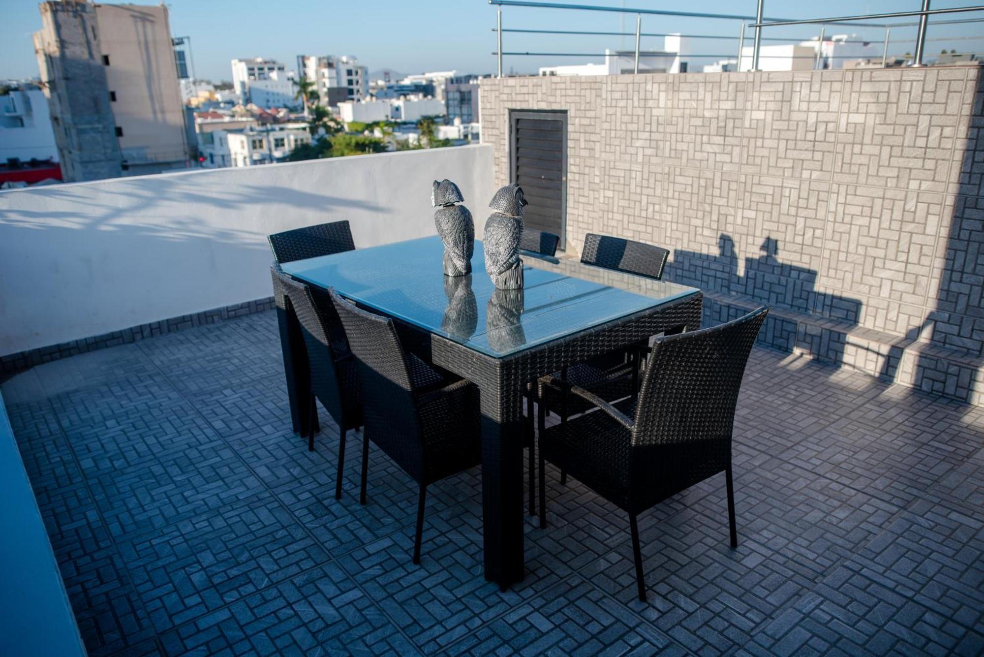 2Br/2Ba Condo 1 Block To Ocean! - Unit 3 Mazatlán Eksteriør billede