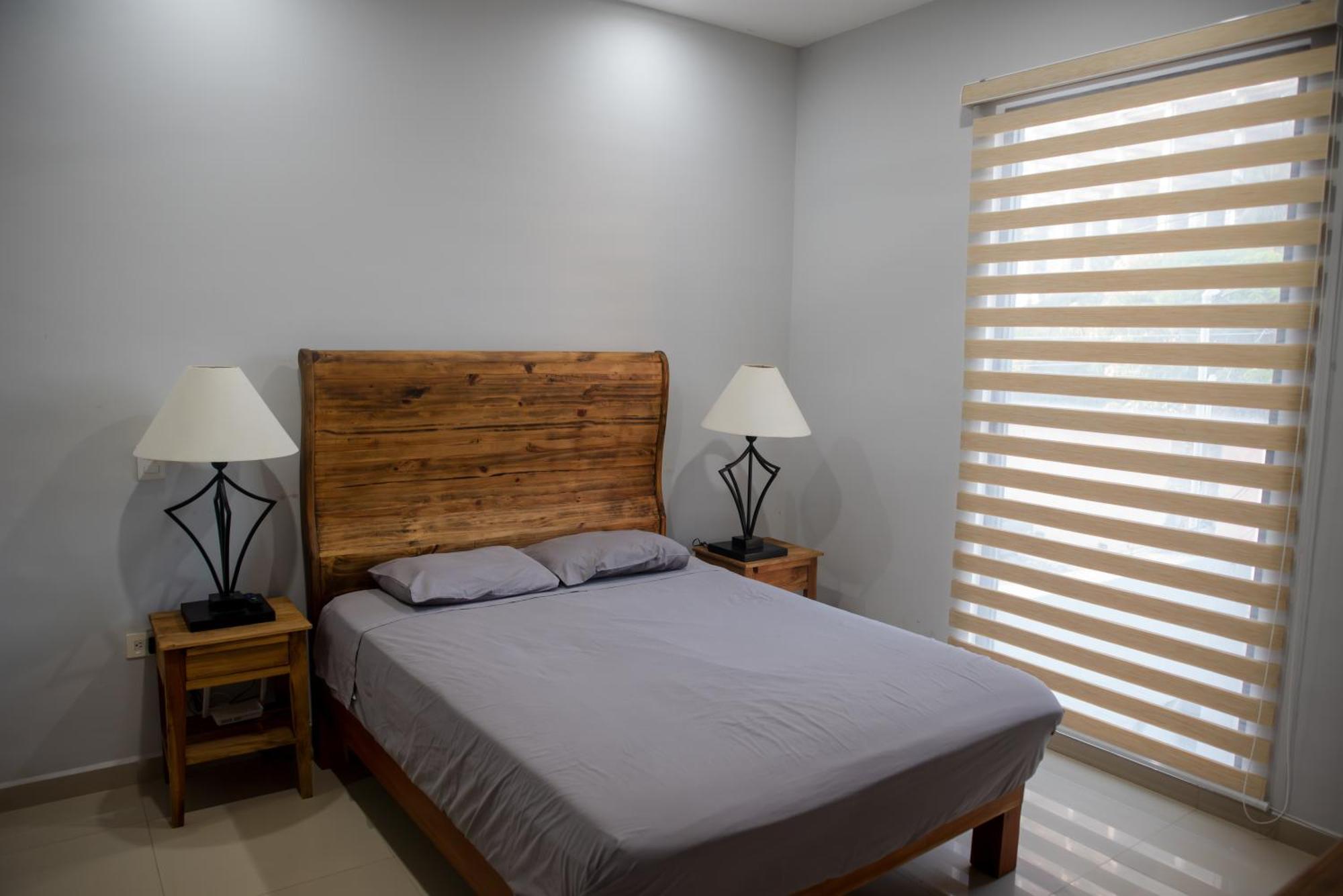2Br/2Ba Condo 1 Block To Ocean! - Unit 3 Mazatlán Eksteriør billede