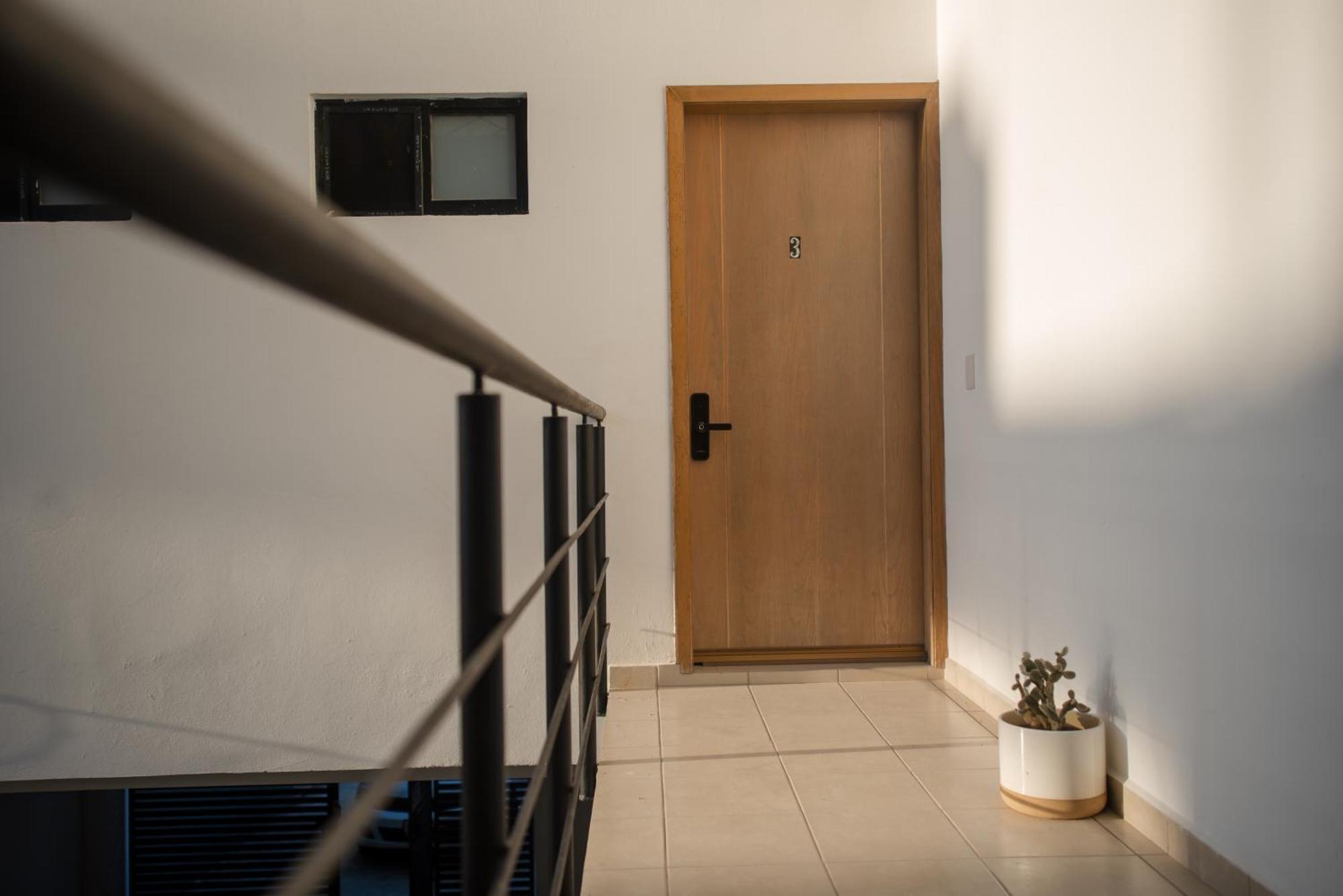 2Br/2Ba Condo 1 Block To Ocean! - Unit 3 Mazatlán Eksteriør billede